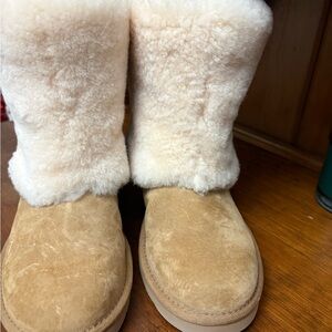 UGG Cream and Tan Ankle Boots